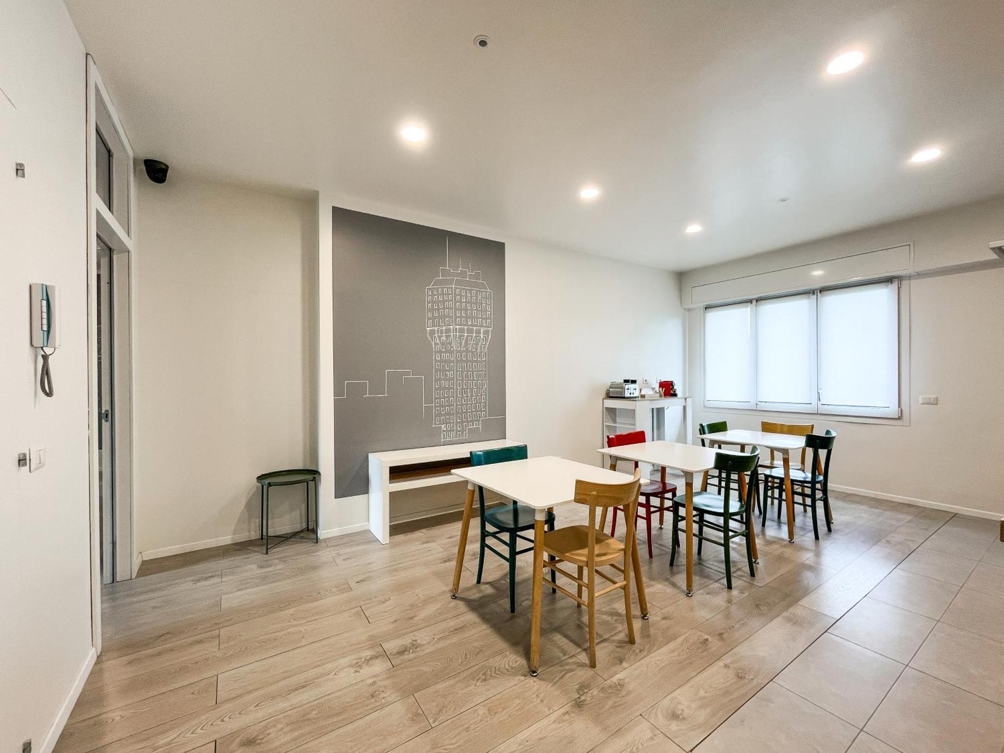 Rrrapido Colorful Rooms - Assago อาซซาโก ภายนอก รูปภาพ
