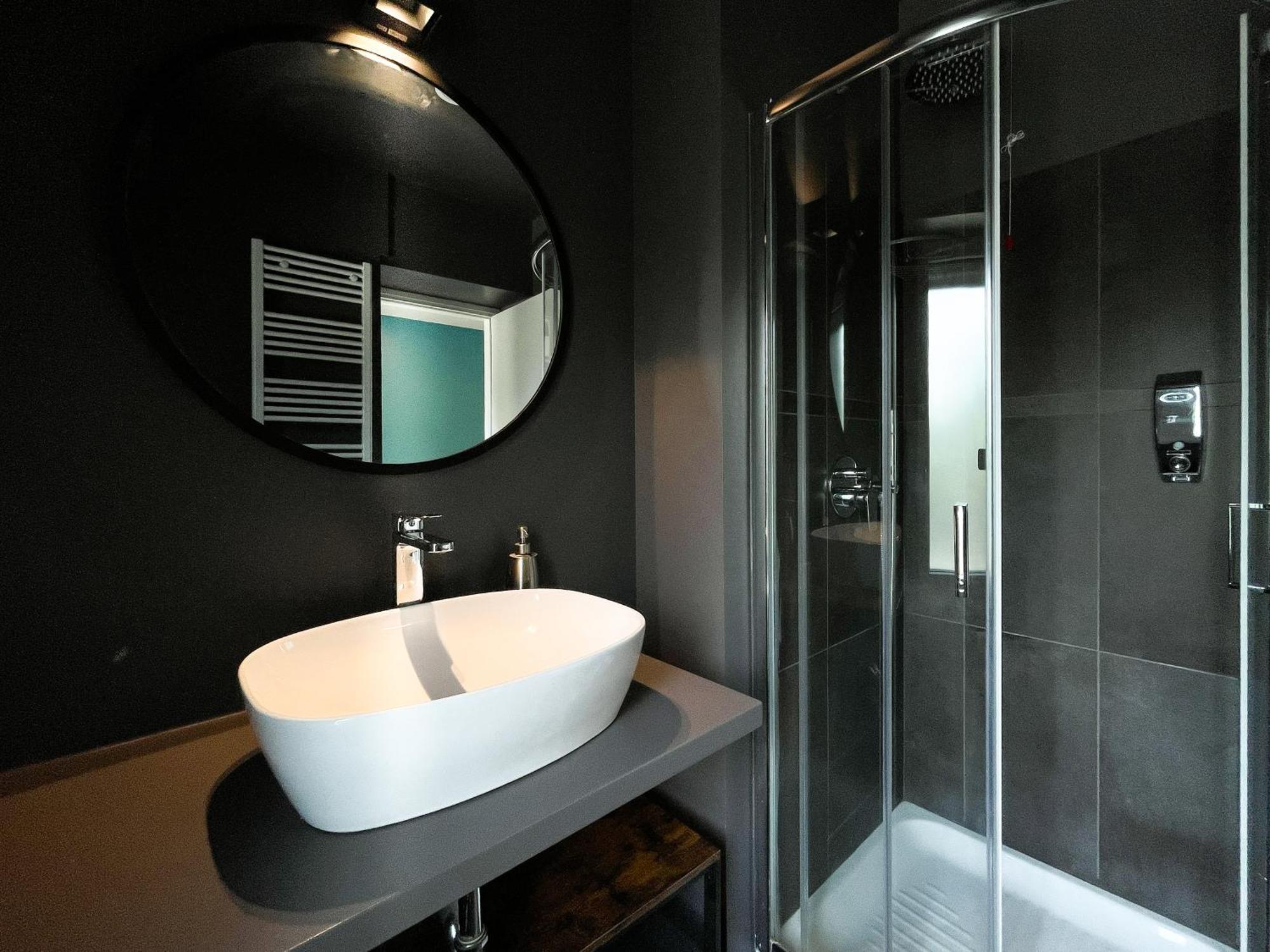 Rrrapido Colorful Rooms - Assago อาซซาโก ห้อง รูปภาพ