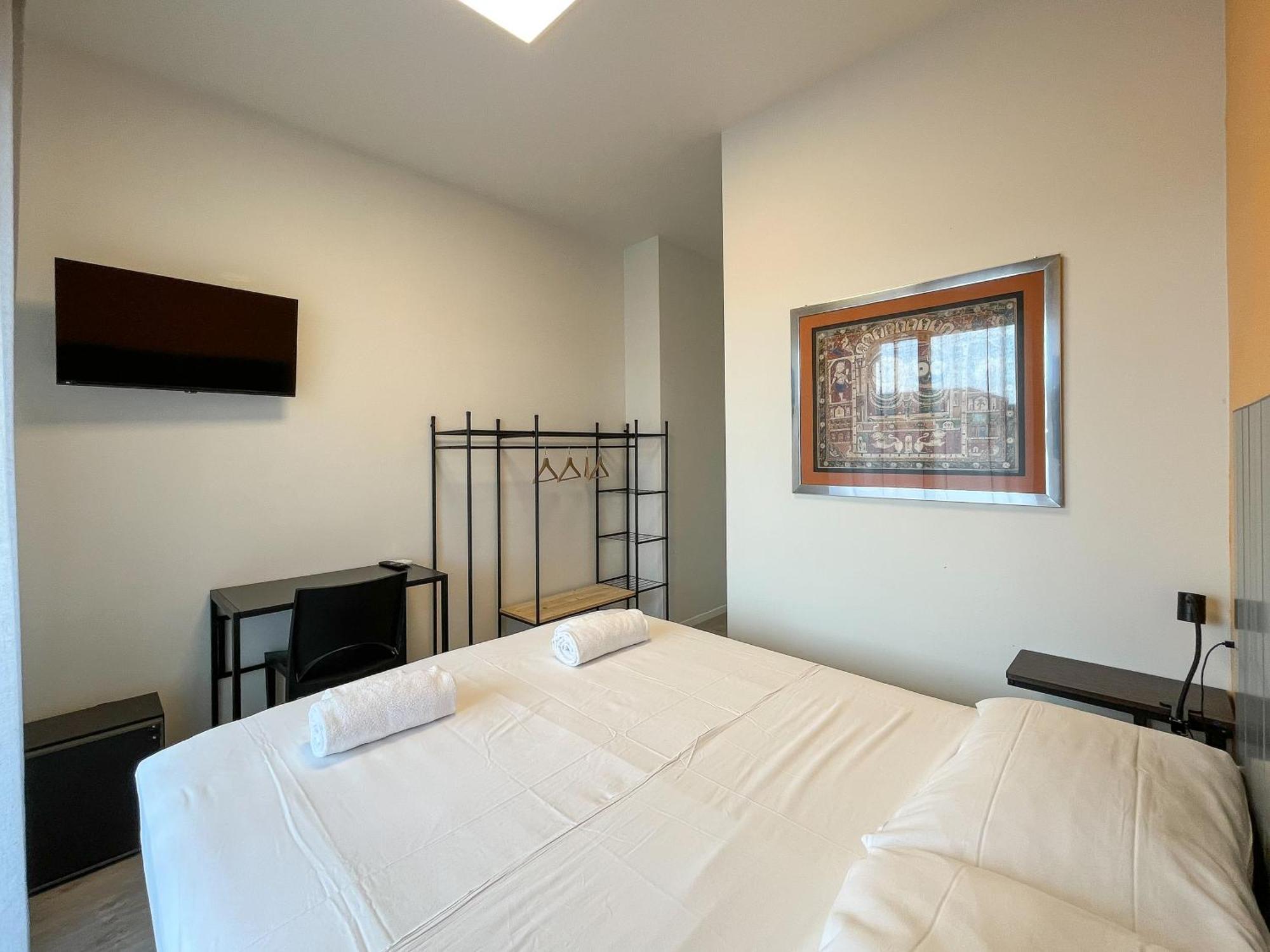 Rrrapido Colorful Rooms - Assago อาซซาโก ห้อง รูปภาพ