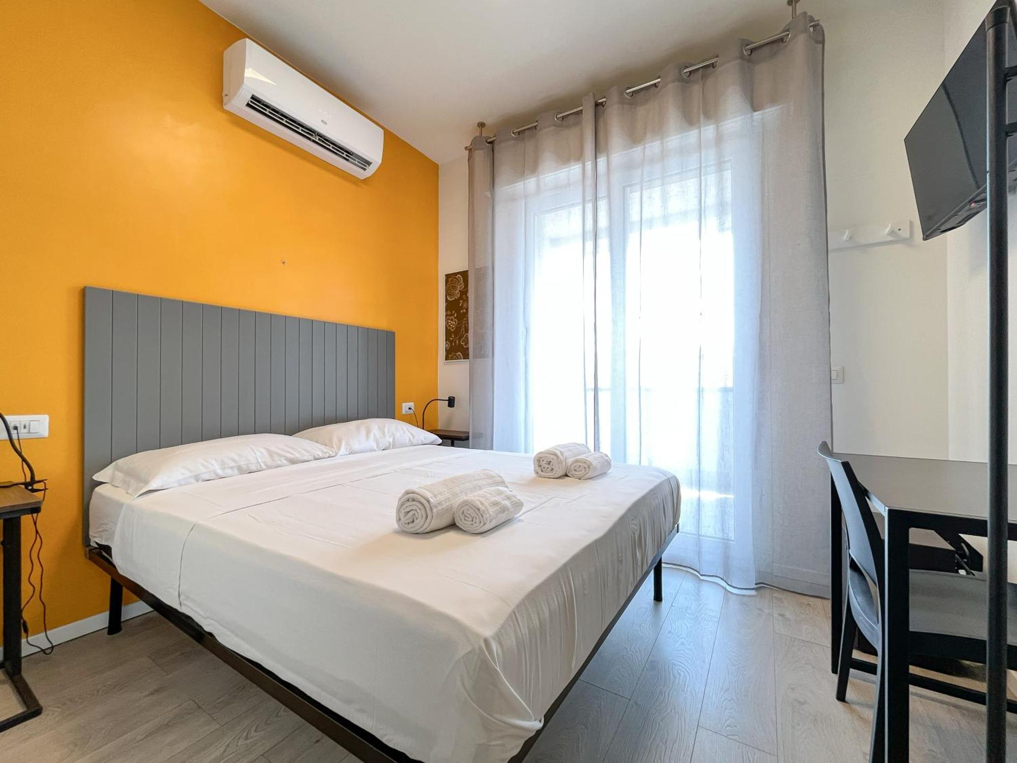 Rrrapido Colorful Rooms - Assago อาซซาโก ภายนอก รูปภาพ